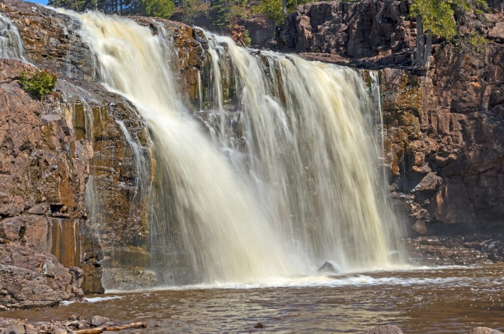 10 best Minnesota Waterfalls to See This Spring